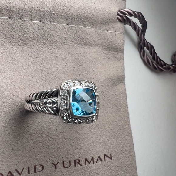 David Yurman Petite Albion Ring 7mm Blue Topaz in Size 5.5 - Picture 4 of 8